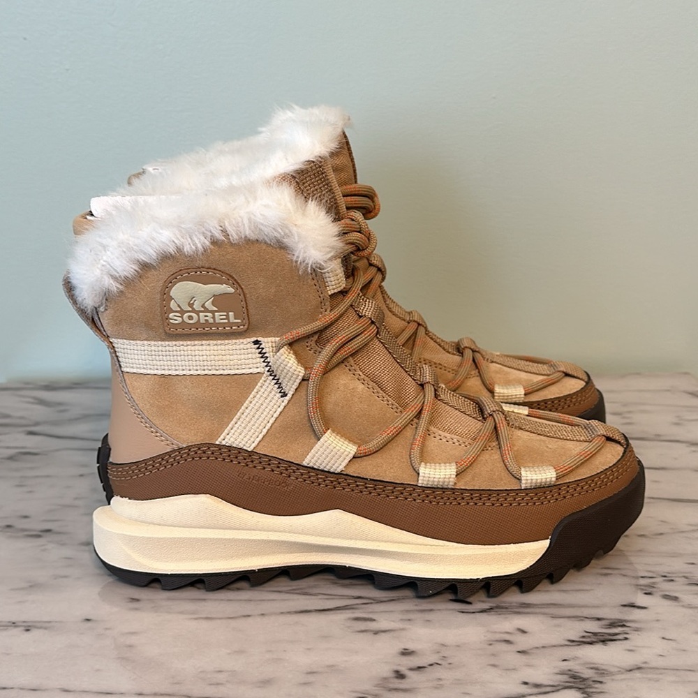 Sorel Out N About RMX Glacy Waterproof Boots Women’s - Picture 6 of 15